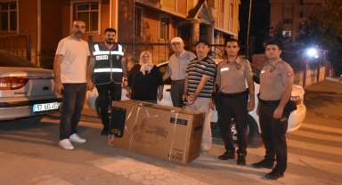 Boyabat’ta kümesten tavuk çalan 2 zanlı yakalandı