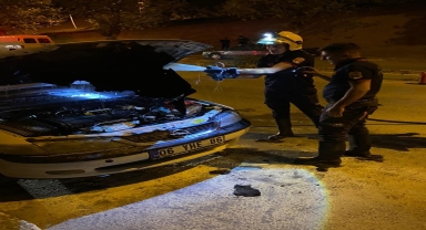 Çorum'da otomobilde çıkan yangın söndürüldü