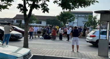 Düzce'de motosikletin çarptığı 2 yaya yaralandı