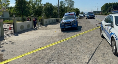 GÜNCELLEME 2 - Samsun'da cuma namazı çıkışındaki silahlı kavgada 2 kişi öldü, 8 kişi yaralandı