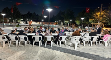 İhsangazi Belediye Başkanı üniversiteyi kazanan öğrencilerle bir araya geldi