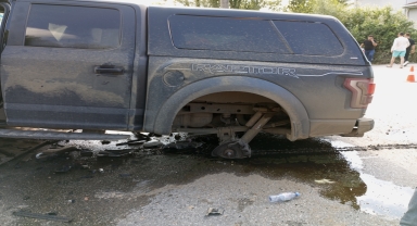 Samsun'da kamyonla çarpışan kamyonetin sürücüsü yaralandı