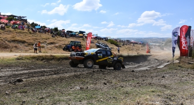Samsun'da Petlas 2023 Türkiye Offroad Şampiyonası'nın üçüncü ayağı tamamlandı
