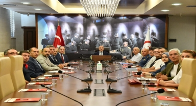 Samsun'da Süper Lig'e hazırlık çalışmaları masaya yatırıldı