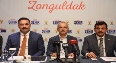 Ulaştırma ve Altyapı Bakanı Uraloğlu, Zonguldak'ta