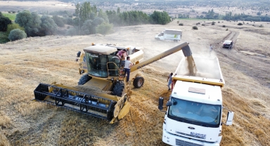 Yeşilyurt Belediyesinden çiftçilere yerli tohum desteği