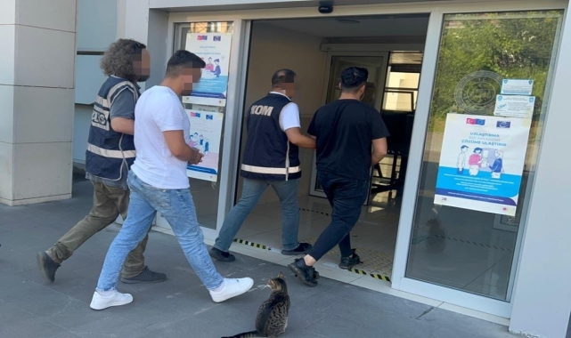 Zonguldak'ta resmi belgede sahtecilik operasyonunda 3 kişi yakalandı