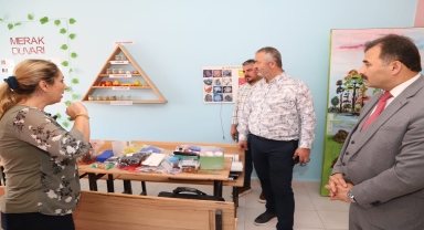 19 Mayıs Belediye Başkanı Topaloğlu, Fen ve Doğa Okulu'nu ziyaret etti