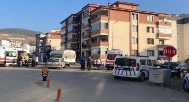 Amasya'da okul servisi ile otomobilin çarpışması sonucu 6 kişi yaralandı