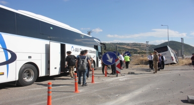 Amasya'da yoldan çıkıp savrulan yolcu otobüsündeki 1 kişi yaralandı