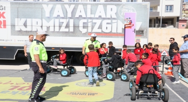 Bayburt'ta öğrencilere