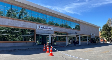 Bolu'da huzurevinde zehirlenme şüphesiyle 23 kişi hastanelere kaldırıldı