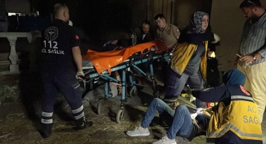 Düzce'de bıçaklı kavgada 2 kişi yaralandı