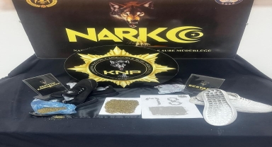 Karabük'te uyuşturucuyu ayakkabılarında zulalayan şüpheli yakalandı