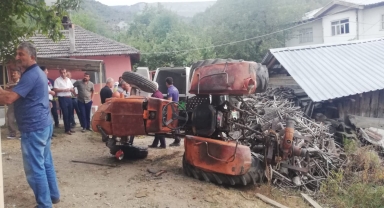 Kastamonu'da devrilen traktörün sürücüsü yaşamını yitirdi