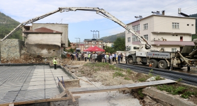 Maçka'da Aile Sağlığı Merkezi ve 112 Acil İstasyonu'nun temeli törenle atıldı