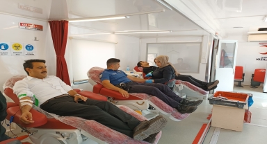 Oğuzlar Kaymakamı Tekin kan bağışında bulundu