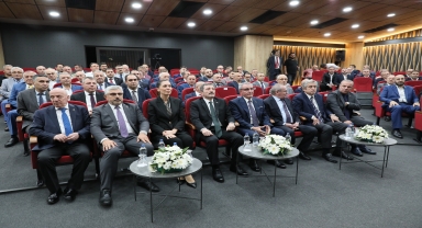 Samsun TSO'da 100 Meclis üyesine plaket verildi