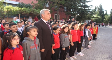 Suluova'da yeni eğitim öğretim yılı başladı