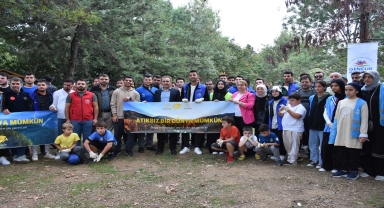 Trabzon'da çevreci gönüllüler atık topladı