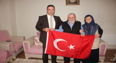 Amasya'da Kaymakam Gürçam'dan 76 yıllık evli çifte ziyaret