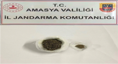 Amasya'da otobüsteki yolcuda uyuşturucu yakalandı