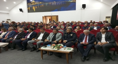 Çarşamba'da kahverengi kokarcayla mücadeleyle ilgili toplantı yapıldı
