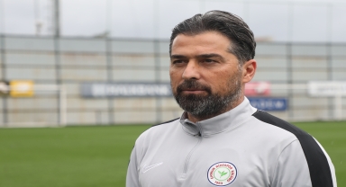 Çaykur Rizespor Teknik Direktörü Palut: