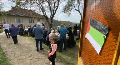 Düzce'de Filistinlilere destek kermesi düzenlendi