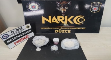 Düzce'de uyuşturucu operasyonunda yakalanan 3 şüpheli tutuklandı