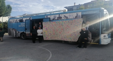 Gezici kütüphane Kargı'da öğrencilerle buluştu