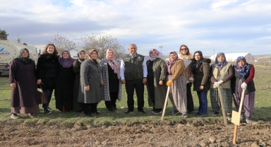 Kadın çiftçiler tarımsal projeler ile destekleniyor