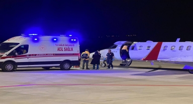 Kalbinde delik olan 2,5 aylık Muhammet bebek, ambulans uçakla Konya'ya gönderildi