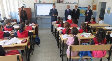 Kaymakam Güldoğan'dan okul ve köy ziyareti