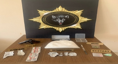 Samsun'da uyuşturucu operasyonunda 2 zanlı yakalandı