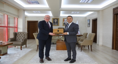 Samsun Üniversitesi Rektörü Aydın, TOGÜ Rektörü Yılmaz'ı ziyaret etti
