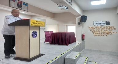 Şef Ahmet Ateşoğlu, Yeniçağa'da aşçı adaylarıyla buluştu