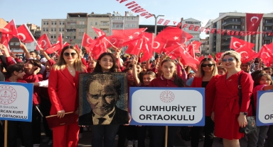 Suluova ve Merzifon'da 29 Ekim Cumhuriyet Bayramı kutlandı
