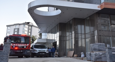 Trabzon'da inşaatın asansör boşluğuna düşen işçi yaşamını yitirdi
