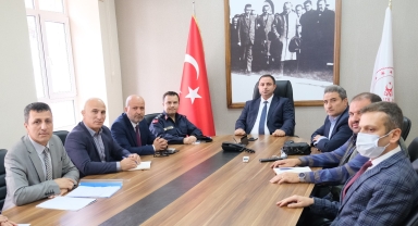 Turhal'da Cumhuriyet Bayramı hazırlıkları için toplantı yapıldı