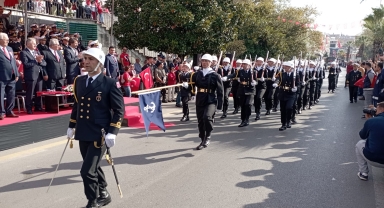 Zonguldak'ta Cumhuriyet'in 100. yılı kutlandı