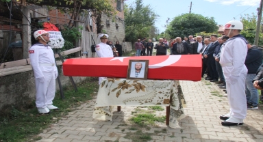 Zonguldak'ta vefat eden Kıbrıs gazisi son yolculuğuna uğurlandı