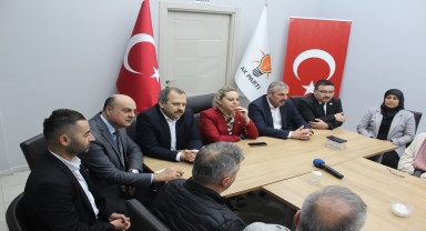 AK Parti Kastamonu milletvekilleri Uluay ve Ekmekci Tosya'yı ziyaret etti
