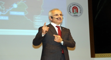 Bakan Uraloğlu, Amasya Üniversitesi'nde