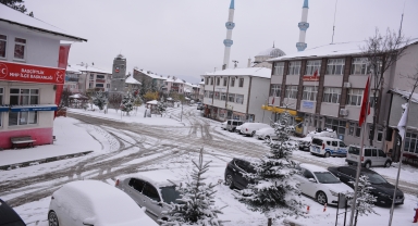 Başçiftlik'te karla mücadele çalışmaları başladı
