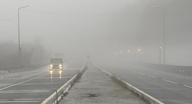 Bolu Dağı'nda sağanak ve sis etkili oldu