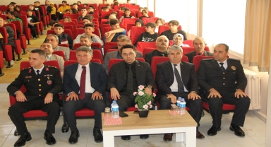 Büyük Önder Atatürk, Almus'ta anıldı