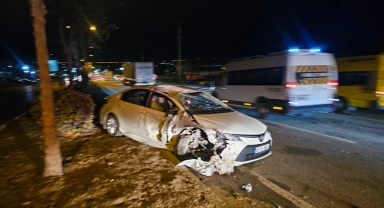 Çorum'da tırla çarpışan otomobilin sürücüsü yaralandı