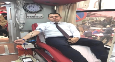 Güce Kaymakamı Bayraktar'tan kan bağışı kampanyasına destek