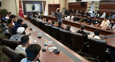 Karabük Üniversitesi Filistinli öğrencilere yemek bursu verecek